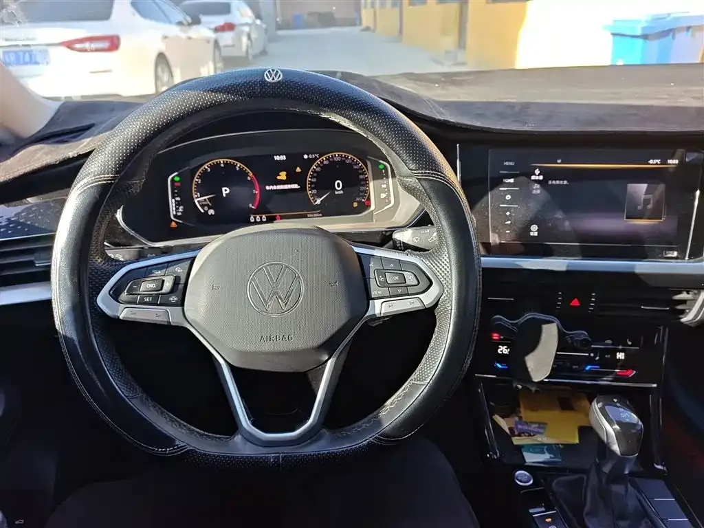 Volkswagen Passat 2022 из CN, фото 4