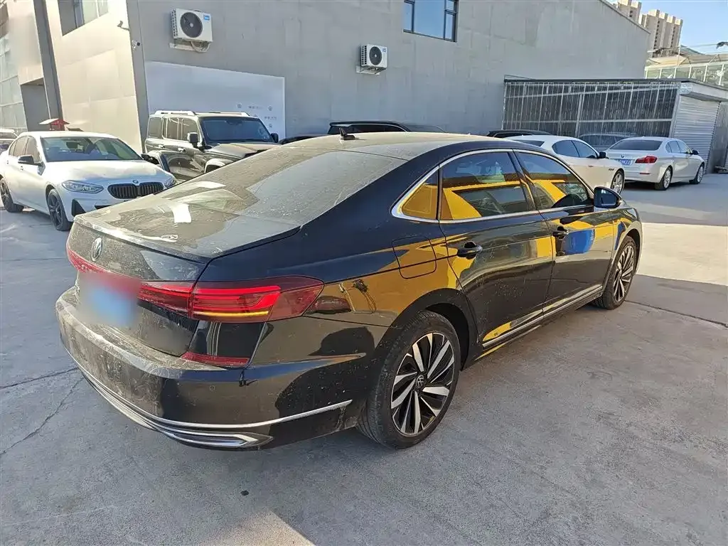 Volkswagen Passat 2022 из CN, фото 10