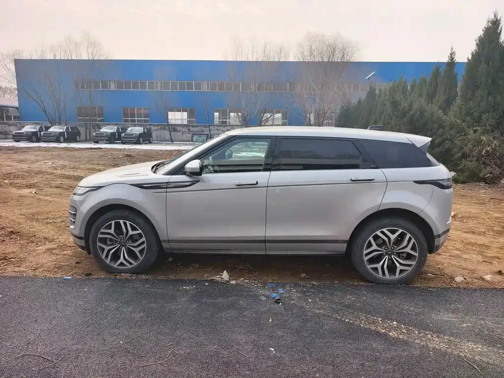 Land Rover Evoque 2023 из CN, фото 4