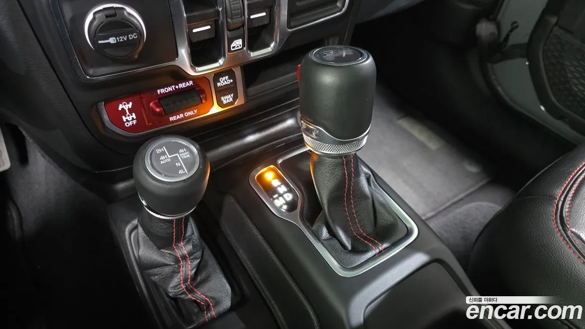 Jeep Wrangler 2023 из KR, фото 9