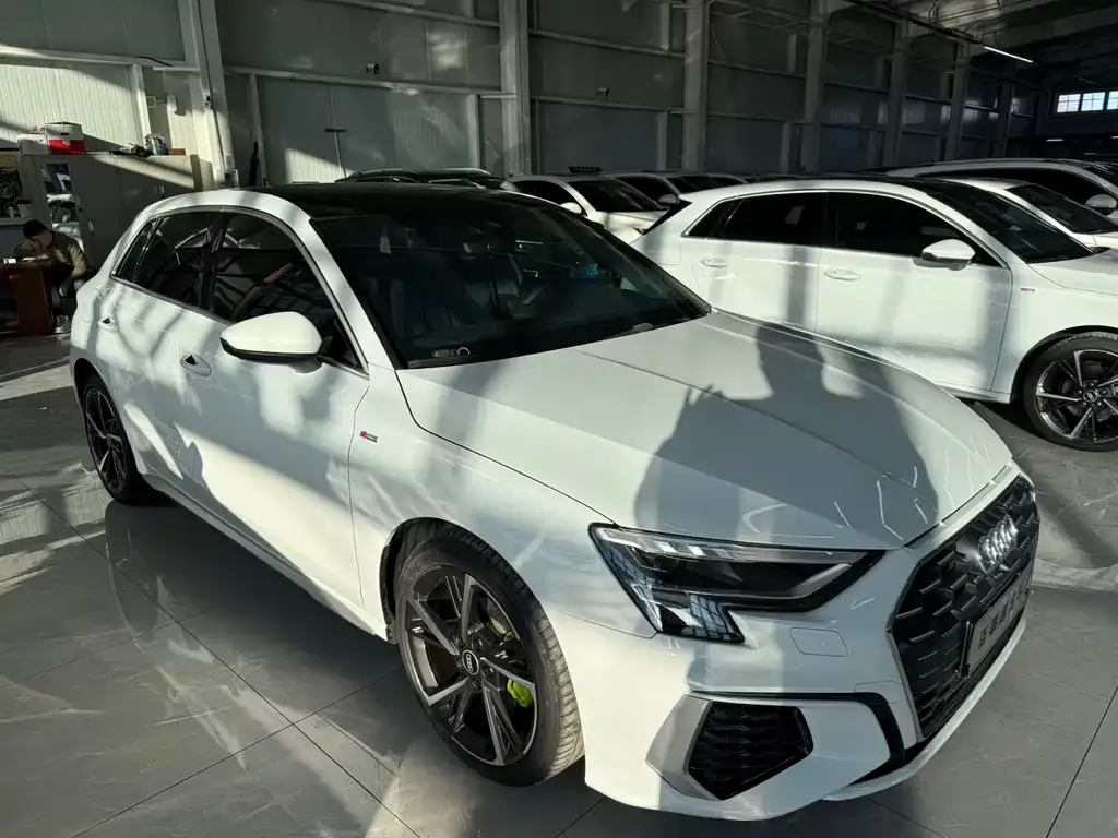 Audi A3 2022 из CN, фото 3