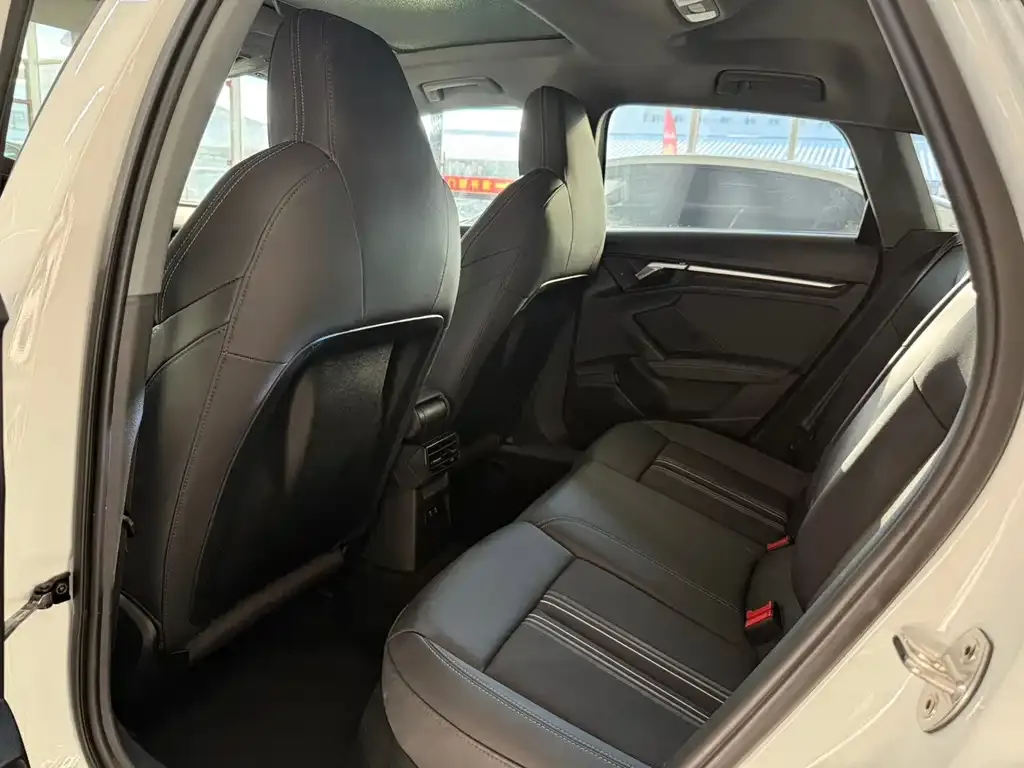Audi A3 2022 из CN, фото 9