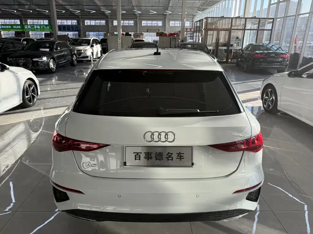 Audi A3 2022 из CN, фото 8