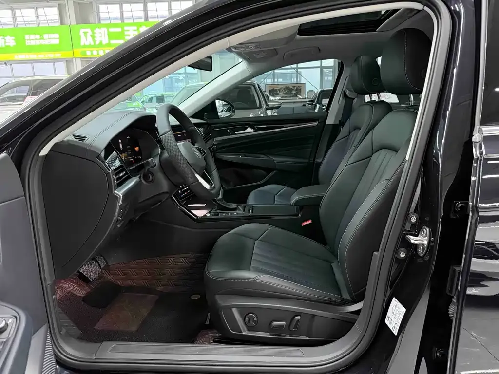 Volkswagen Passat — фото 8