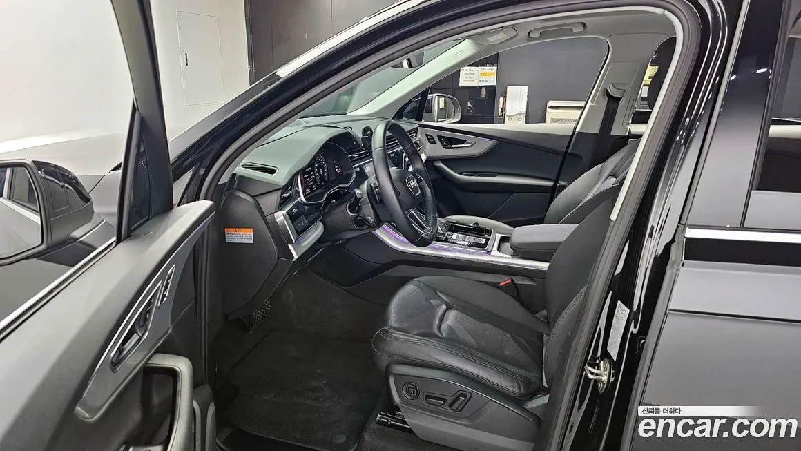 Audi Q7 2022 из KR, фото 5