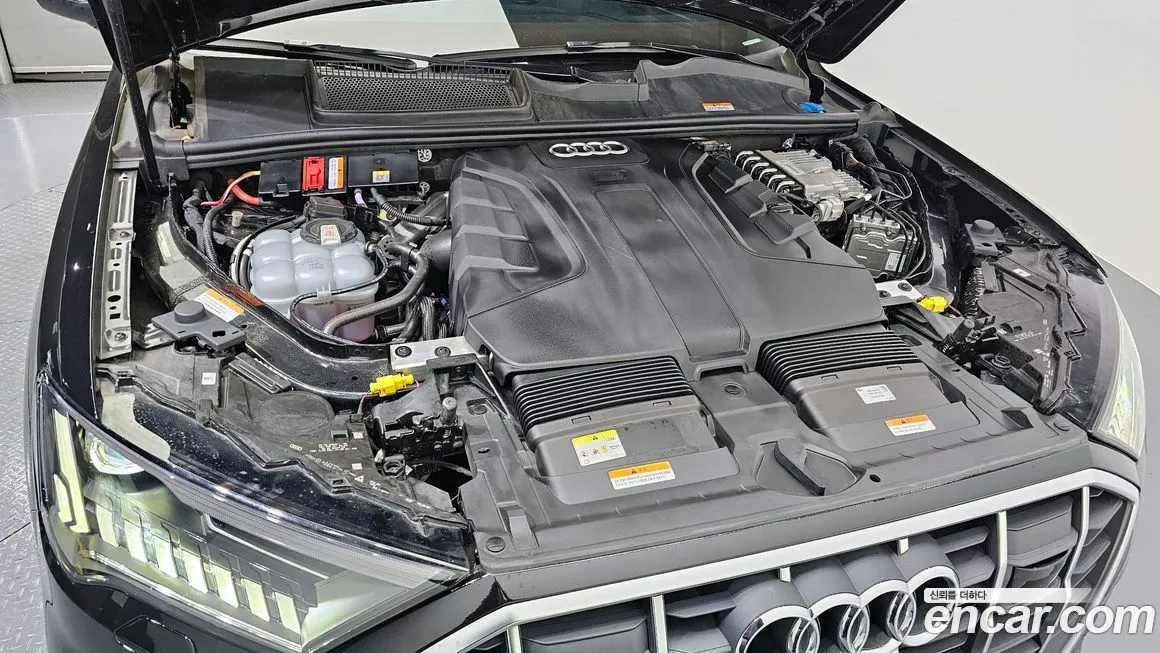 Audi Q7 2022 из KR, фото 10