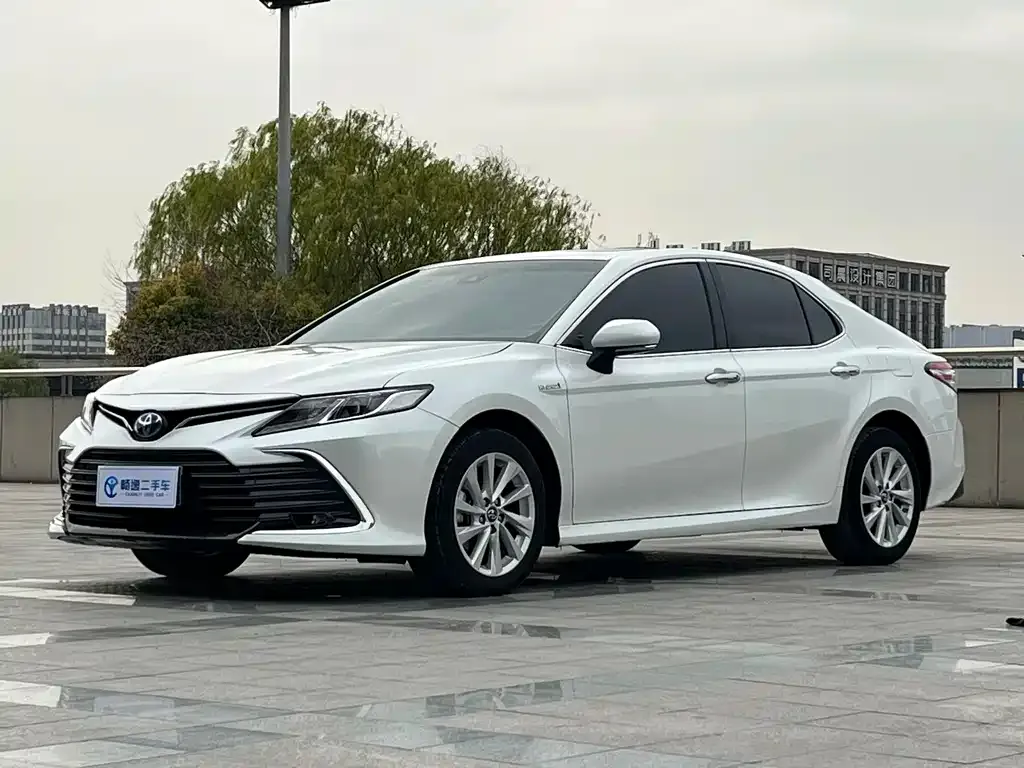 Toyota Camry 2022 из CN, фото 1