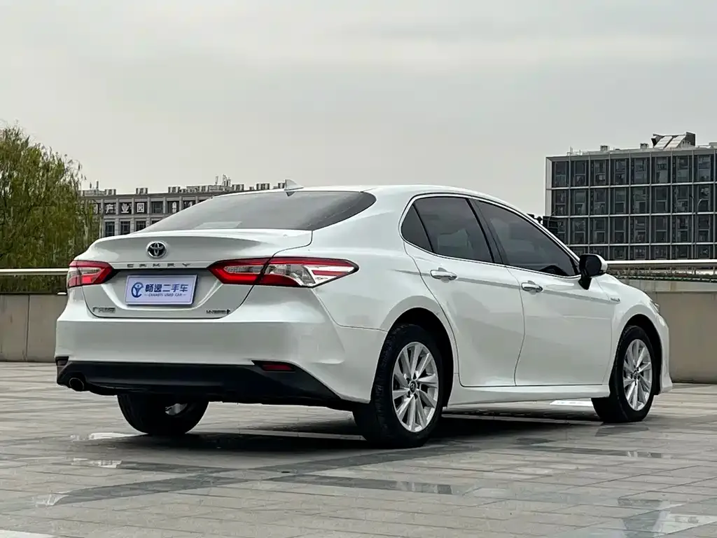 Toyota Camry 2022 из CN, фото 5