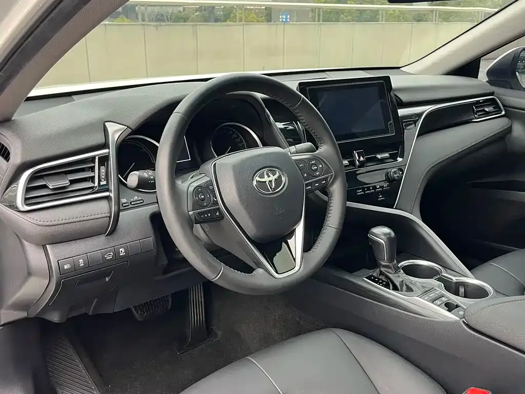 Toyota Camry 2022 из CN, фото 10