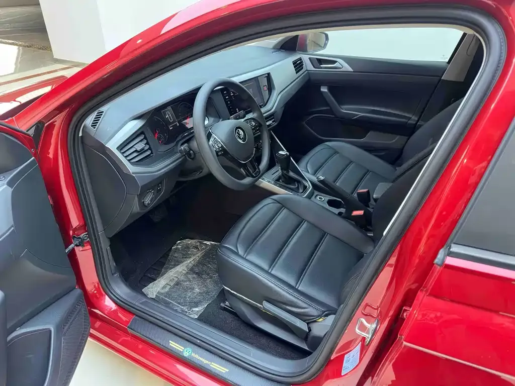 Volkswagen Polo 2021 из CN, фото 9