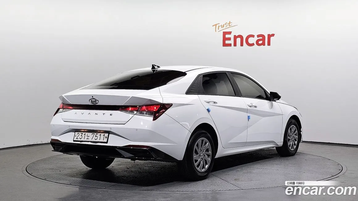 Hyundai AVANTE 2021 из KR, фото 6