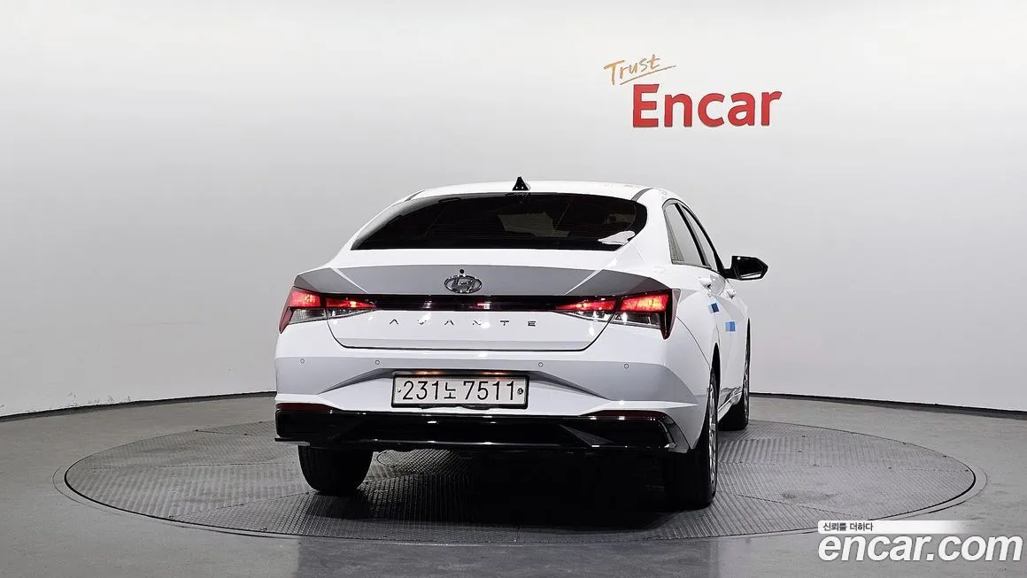 Hyundai AVANTE 2021 из KR, фото 7
