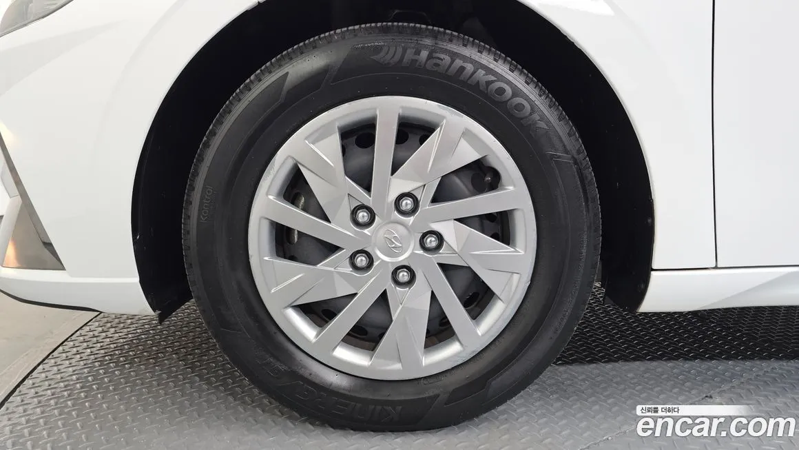 Hyundai AVANTE 2021 из KR, фото 5