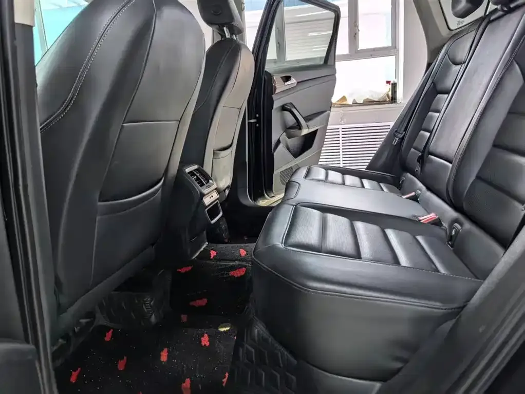 Volkswagen Tharu 2022 из CN, фото 5