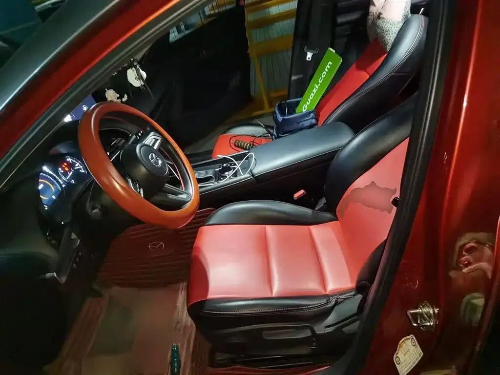 Mazda 3 Axela 2021 из CN, фото 8