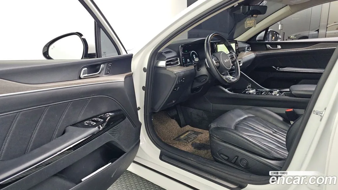 Kia K5 2023 из KR, фото 10