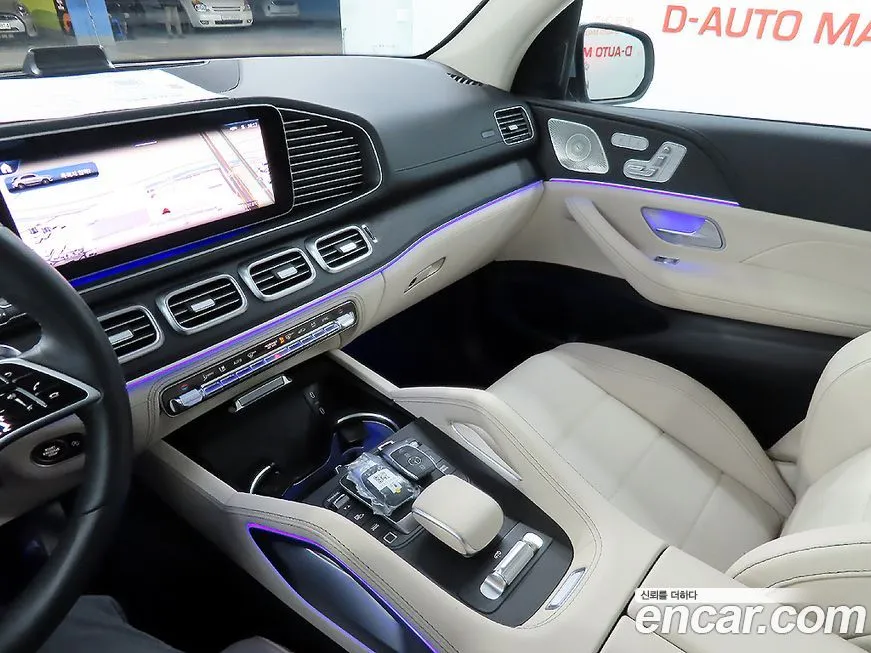 Mercedes-Benz GLE-Class — фото 10