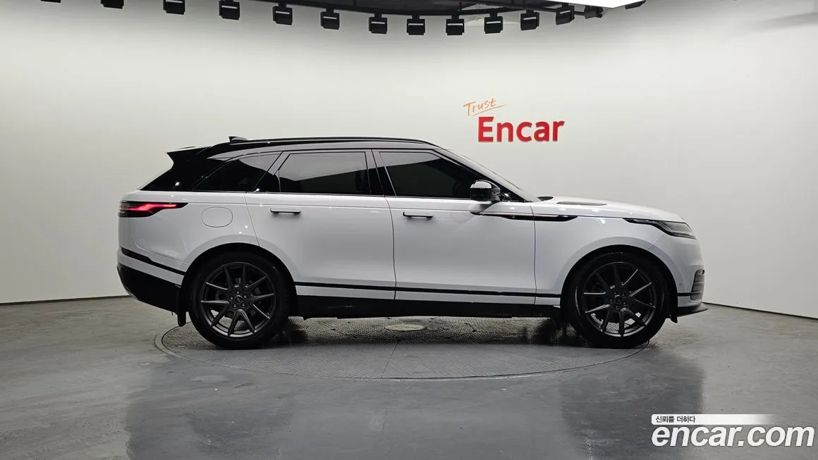Land Rover Range Rover Velar 2025 из KR, фото 6