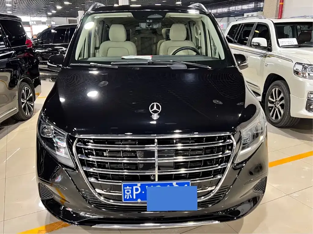 Mercedes-Benz V-Class 2025 из CN, фото 1