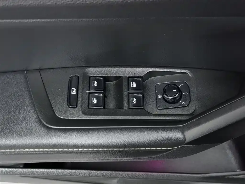 Volkswagen Lavida 2022 из CN, фото 8