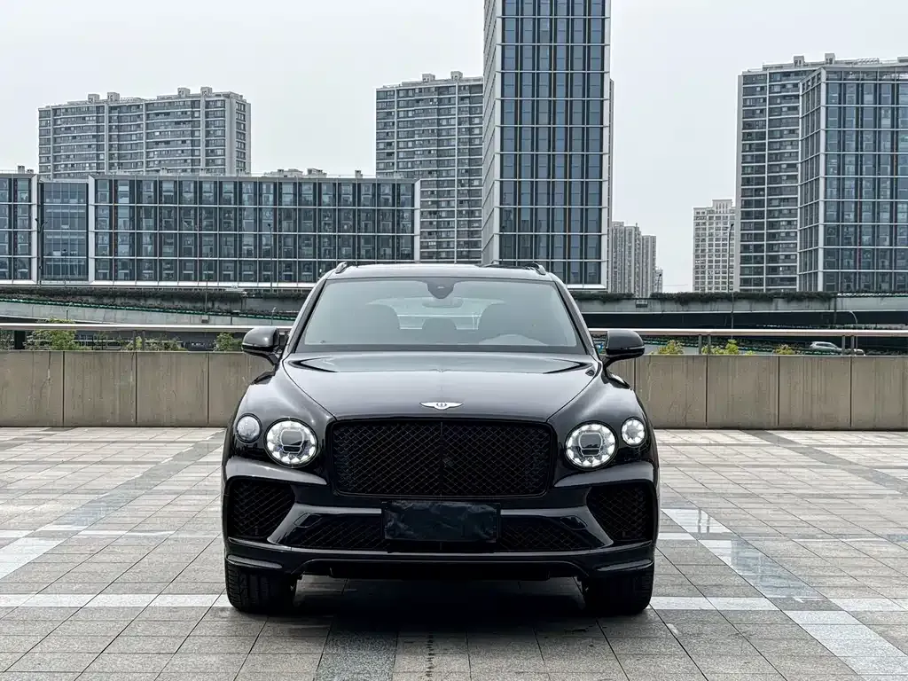 Bentley Bentayga 2022 из CN, фото 1