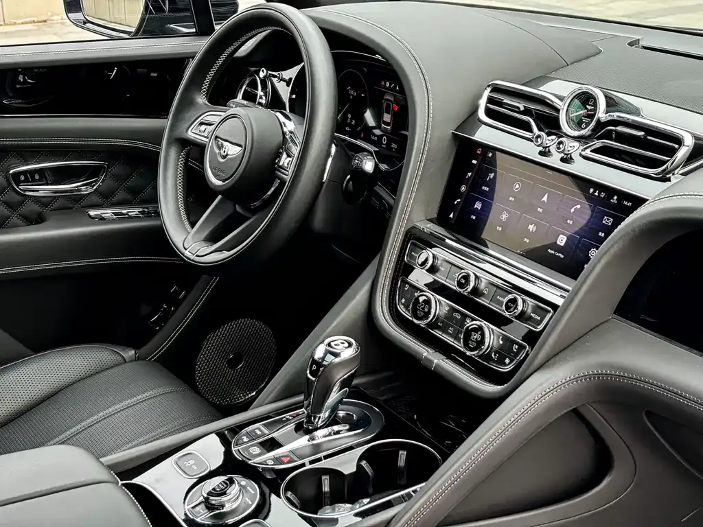 Bentley Bentayga 2022 из CN, фото 5