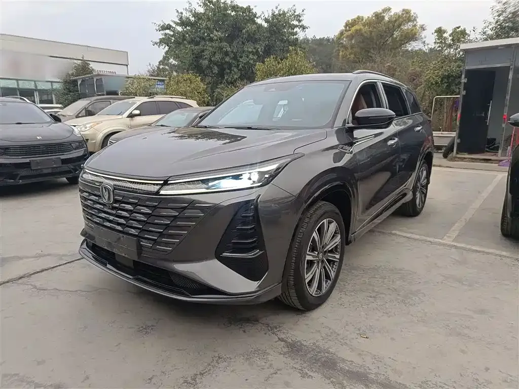 Changan CS75PLUS 2024 из CN, фото 1