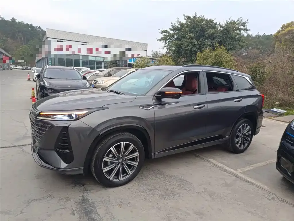 Changan CS75PLUS 2024 из CN, фото 3