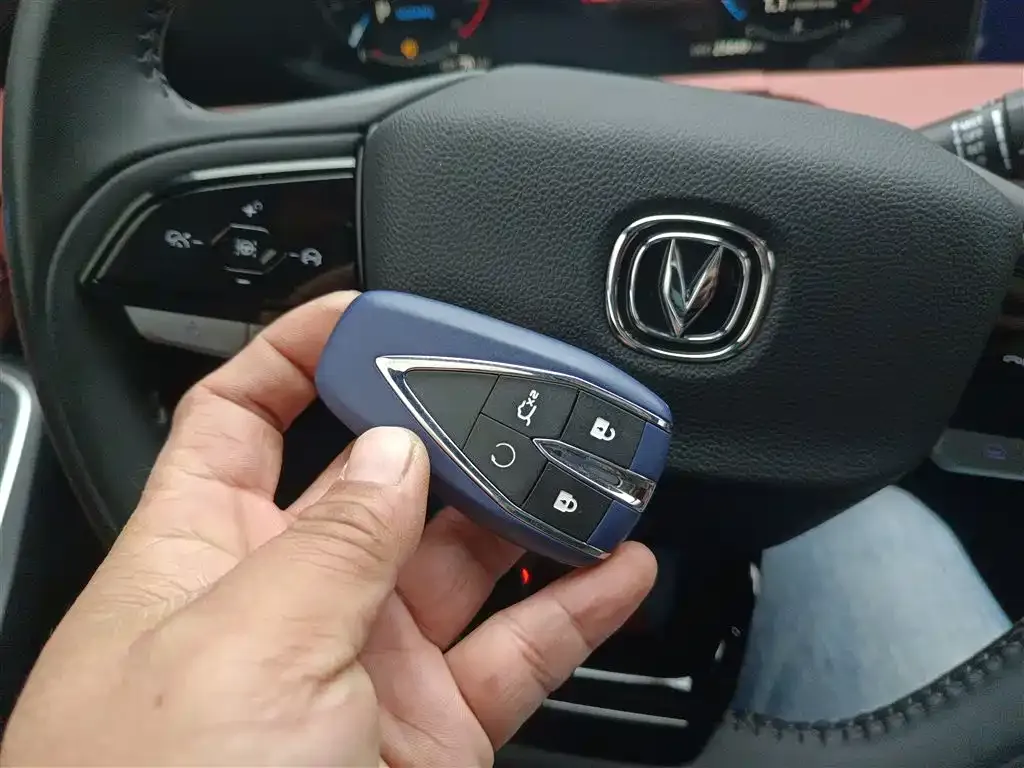 Changan CS75PLUS 2024 из CN, фото 6