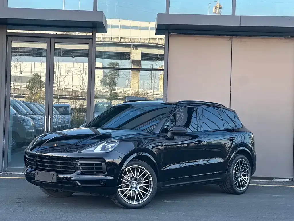 Porsche Cayenne 2022 из CN, фото 1