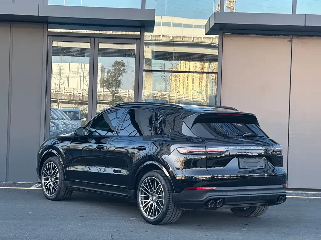 Porsche Cayenne 2022 из CN, фото 3