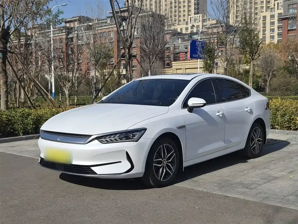 BYD Qin PLUS — фото 1