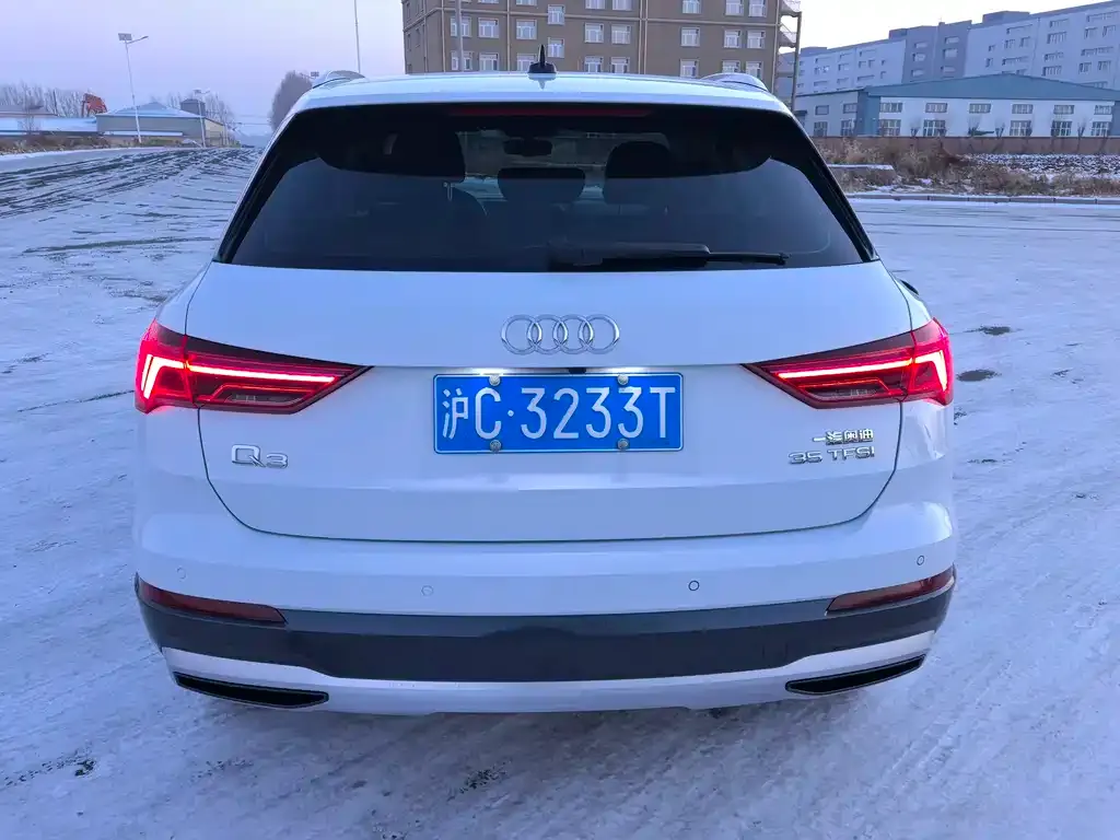 Audi Q3 — фото 5