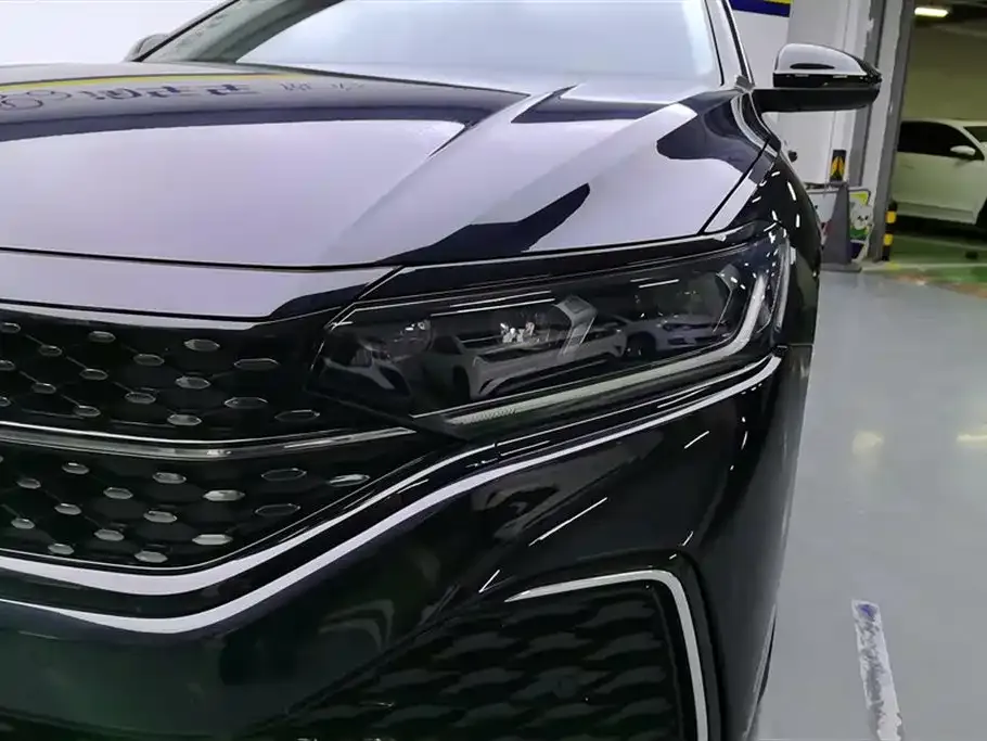 Volkswagen Passat 2024 из CN, фото 7