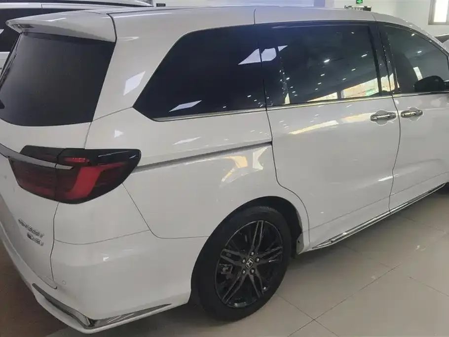 Honda Odyssey 2022 из CN, фото 9