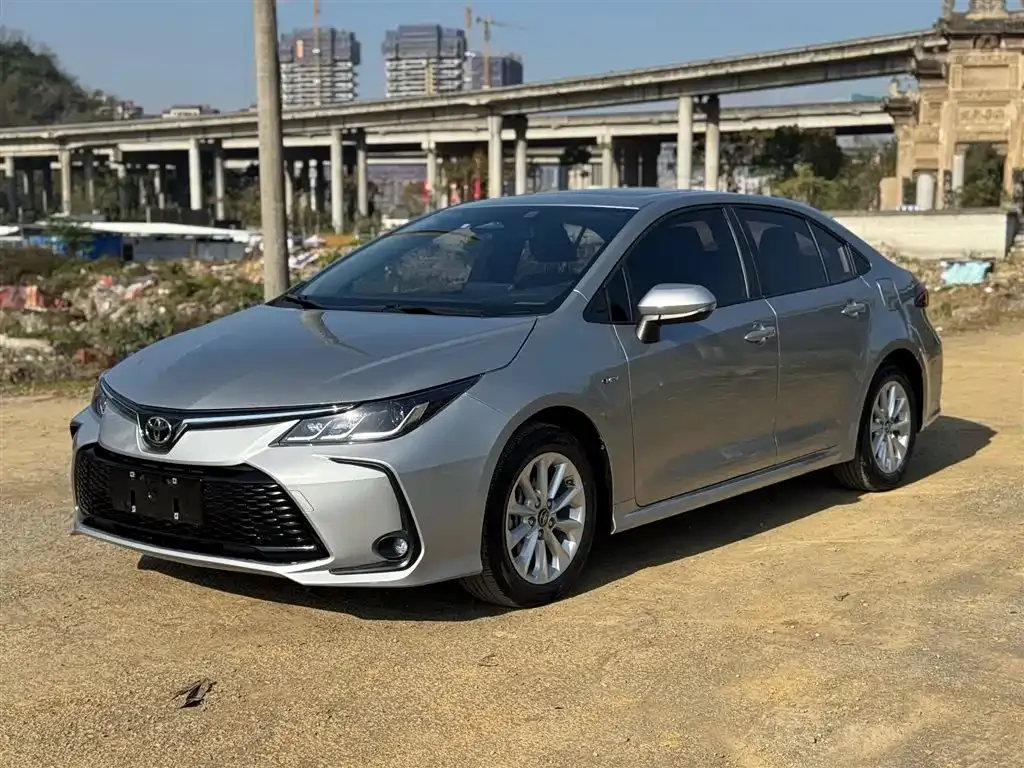 Toyota Corolla 2025 из CN, фото 1