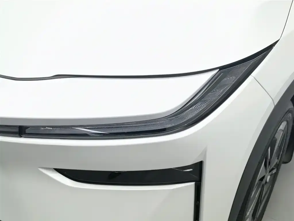 Toyota Platinum 3X 2025 из CN, фото 6