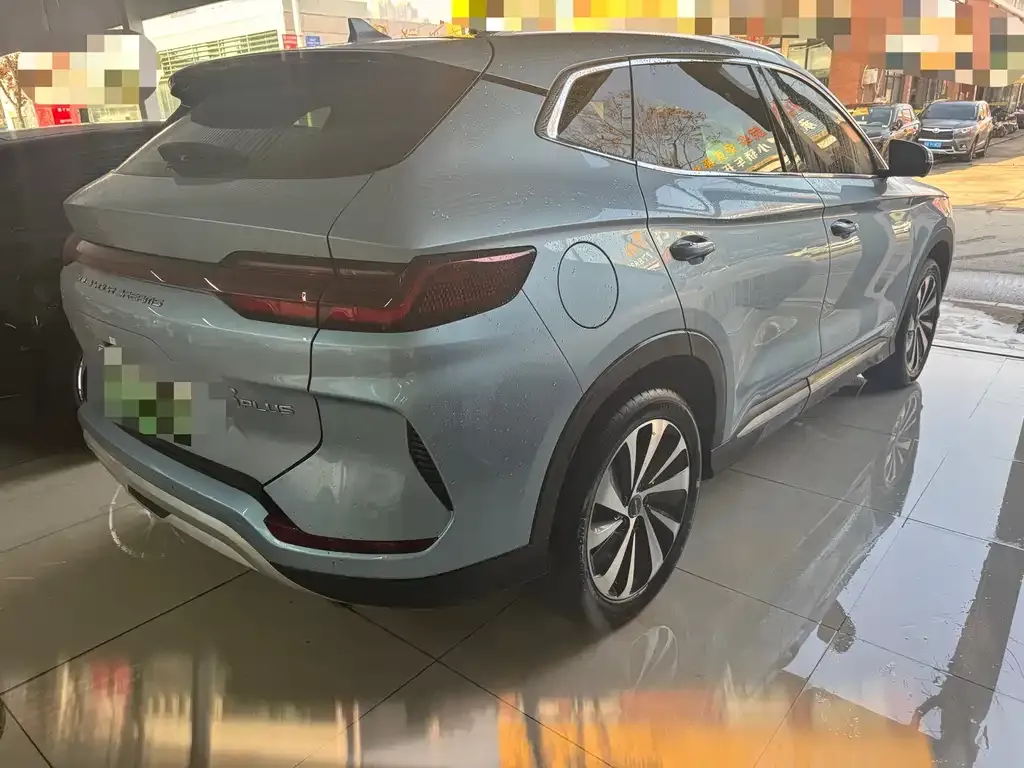 BYD PLUS New Energy — фото 7