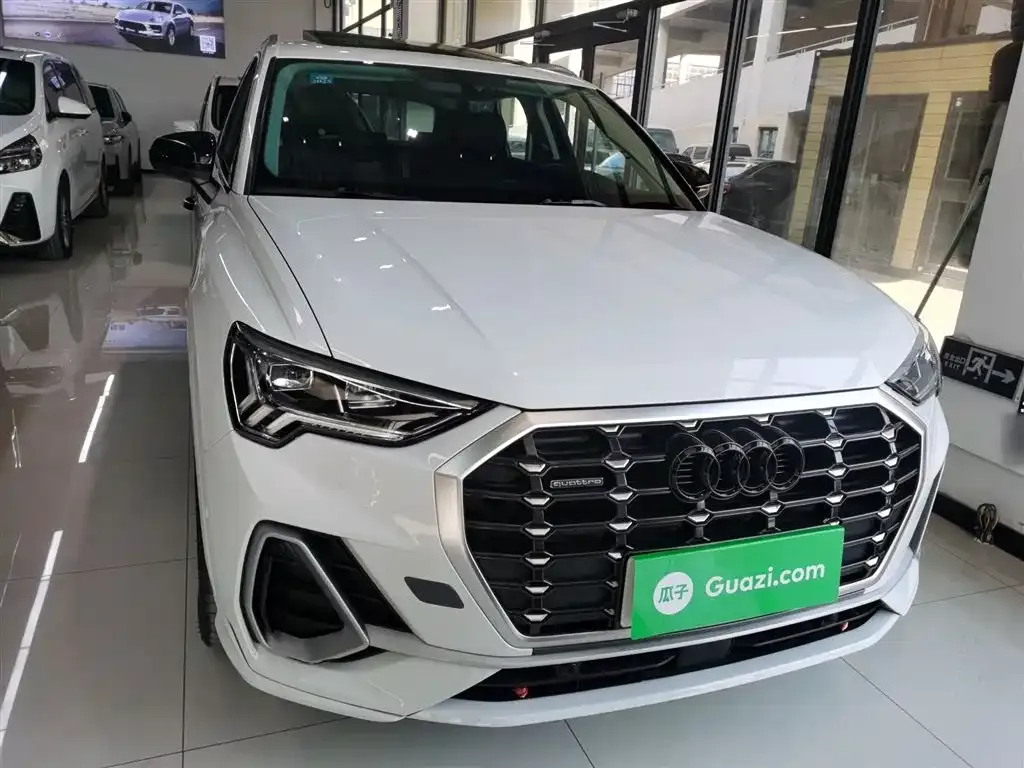 Audi Q3 2021 из CN, фото 3