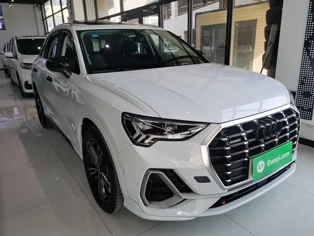 Audi Q3 2021 из CN, фото 4