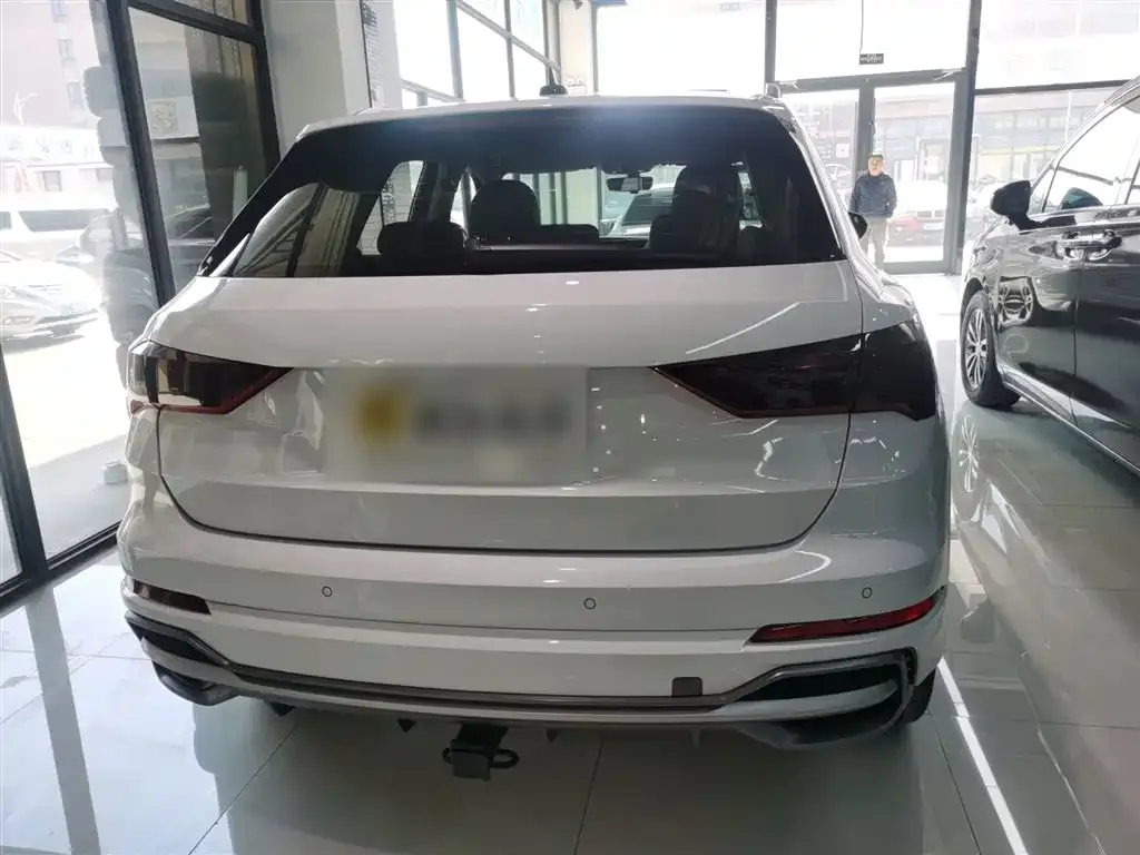 Audi Q3 2021 из CN, фото 6