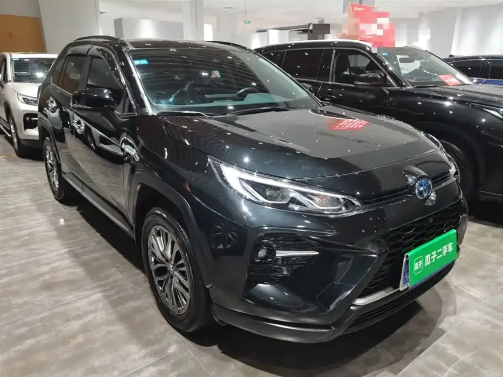 Toyota Wildlander 2023 из CN, фото 4