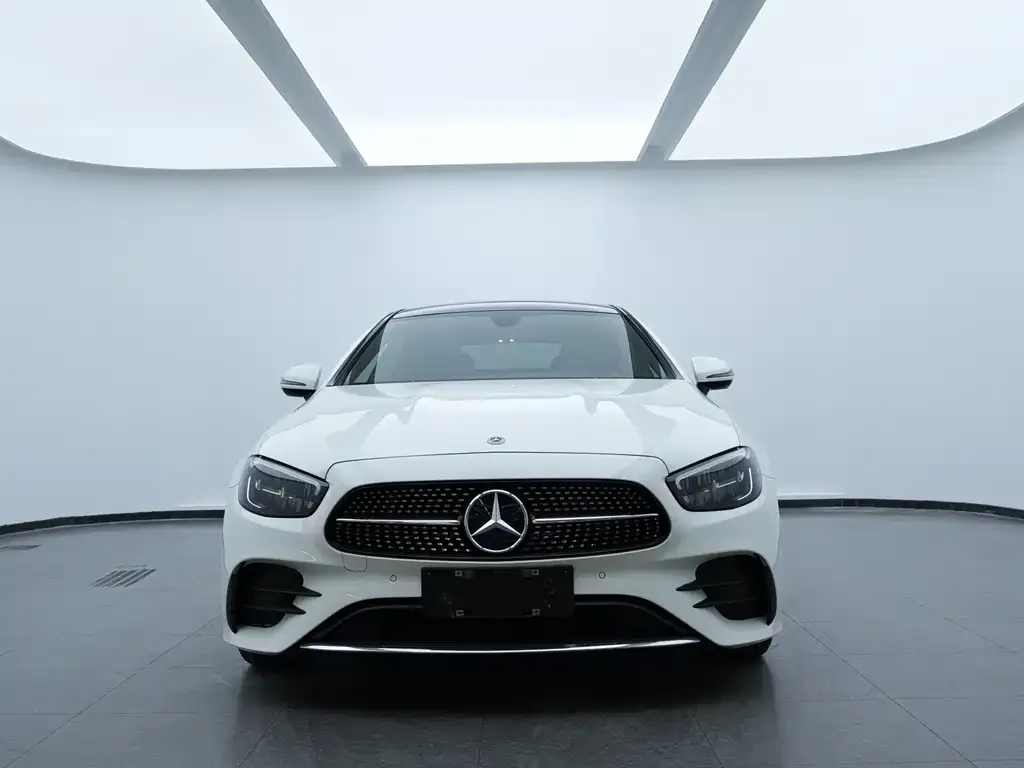 Mercedes-Benz E-Class (Import) — фото 3