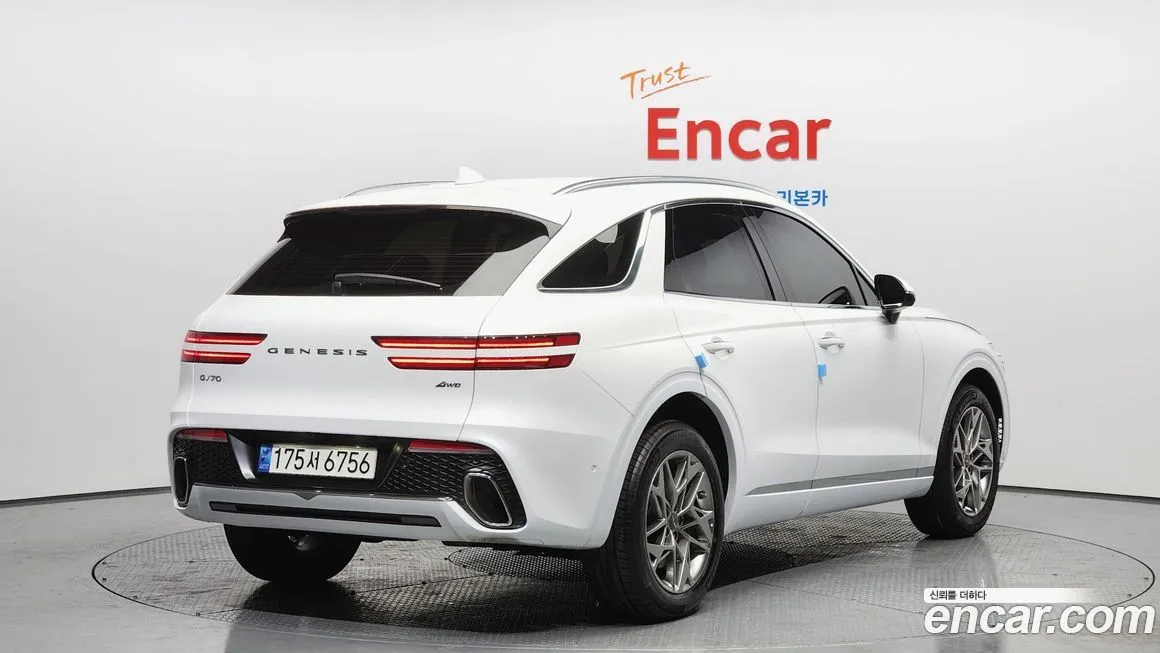 Genesis GV70 2023 из KR, фото 4