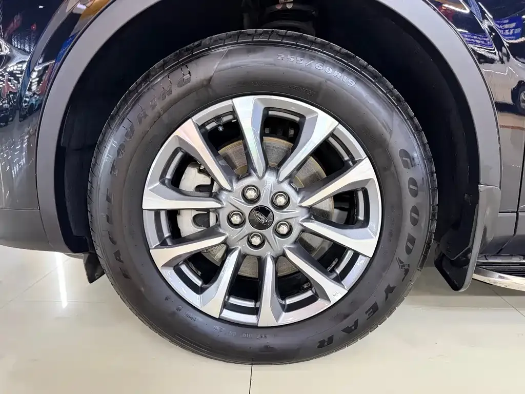 Ford Edge 2024 из CN, фото 2