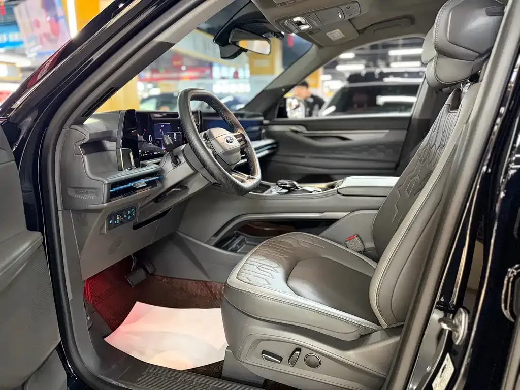 Ford Edge 2024 из CN, фото 3
