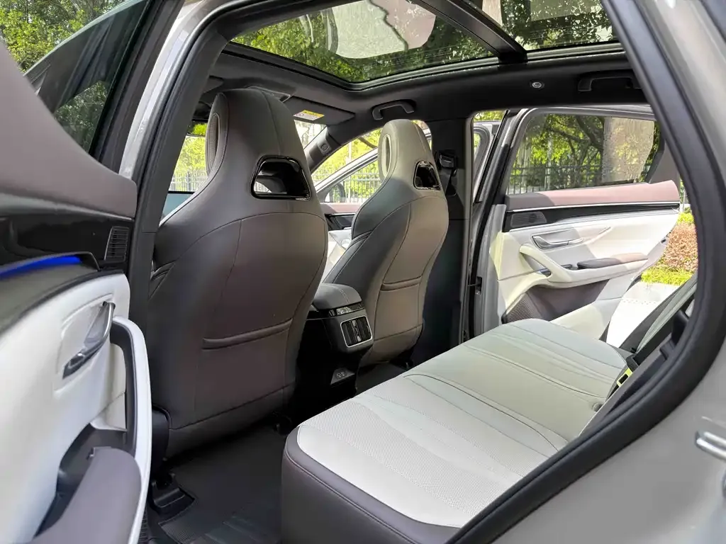 BYD PLUS New Energy 2025 из CN, фото 7
