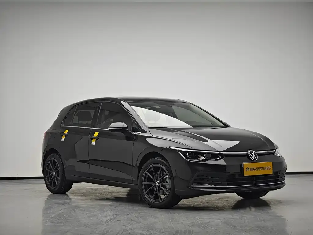Volkswagen Golf 2022 из CN, фото 3