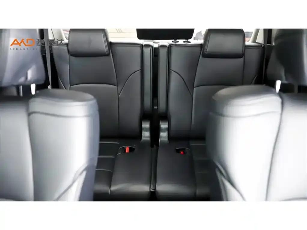 Toyota Vellfire 2023 из CN, фото 2
