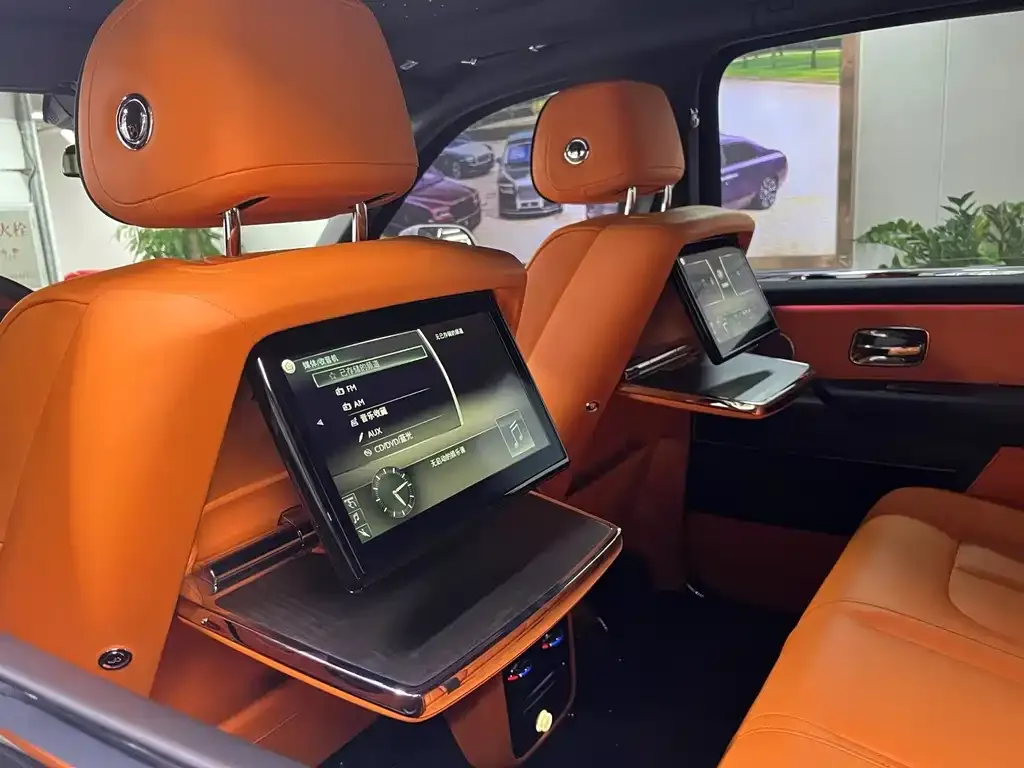 Rolls-Royce Cullinan 2021 из CN, фото 2